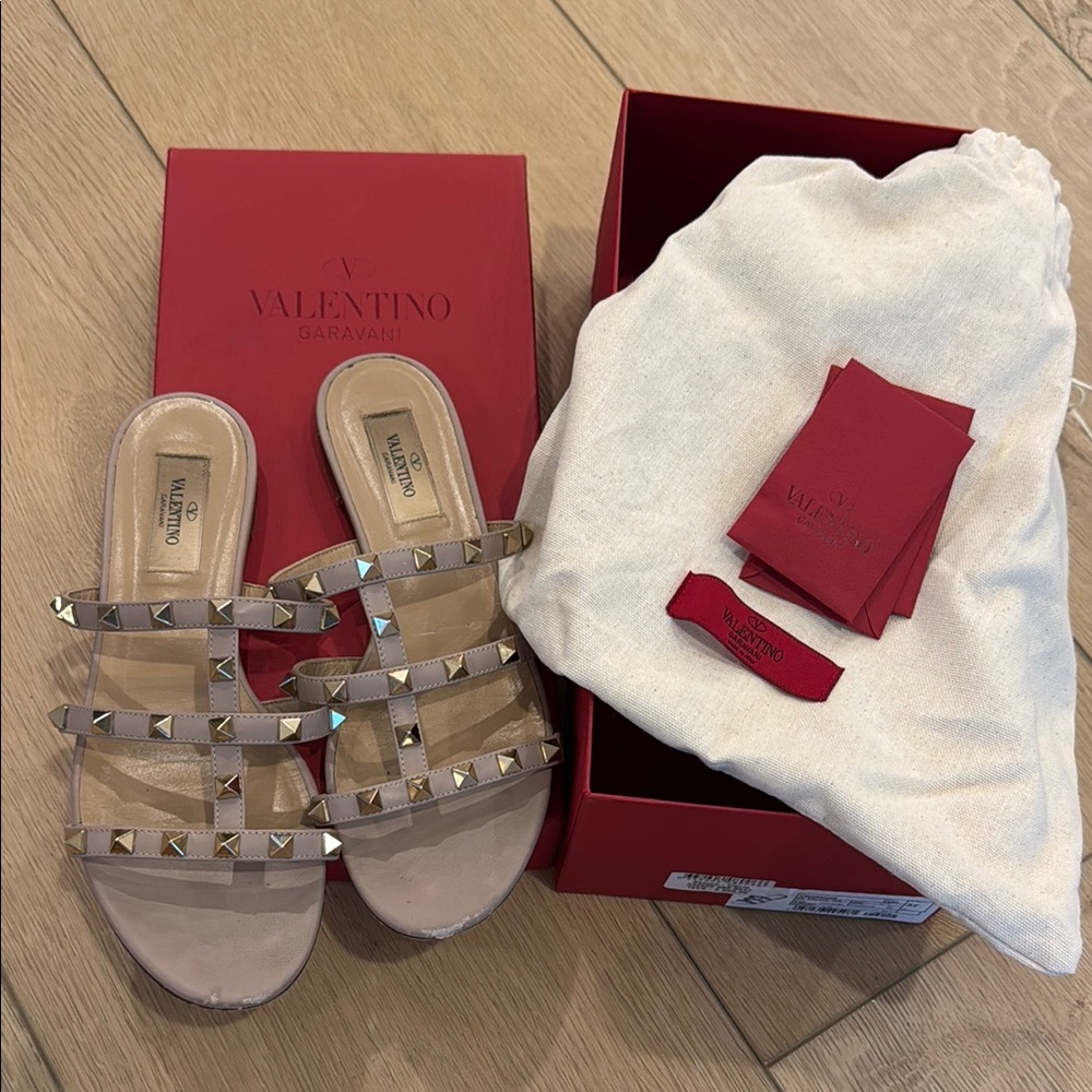 Valentino Garavani Tan Studded Sandals